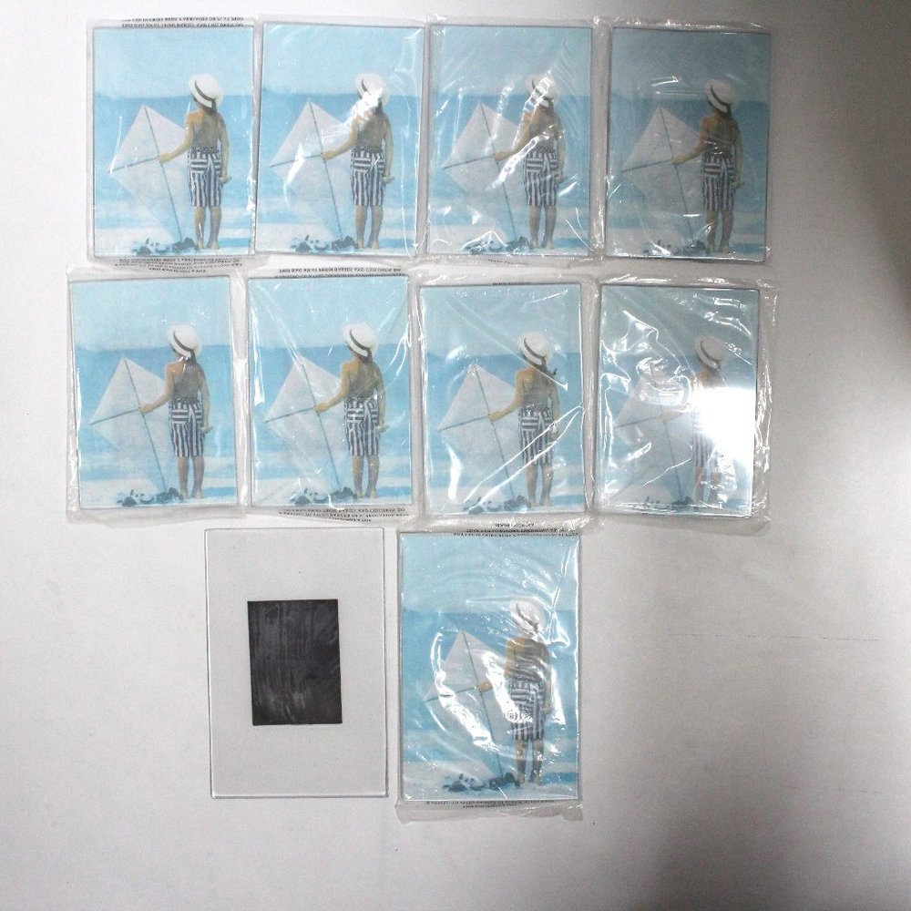 10 Clear Plastic or Acrylic Picture Holders With Magnets On Back